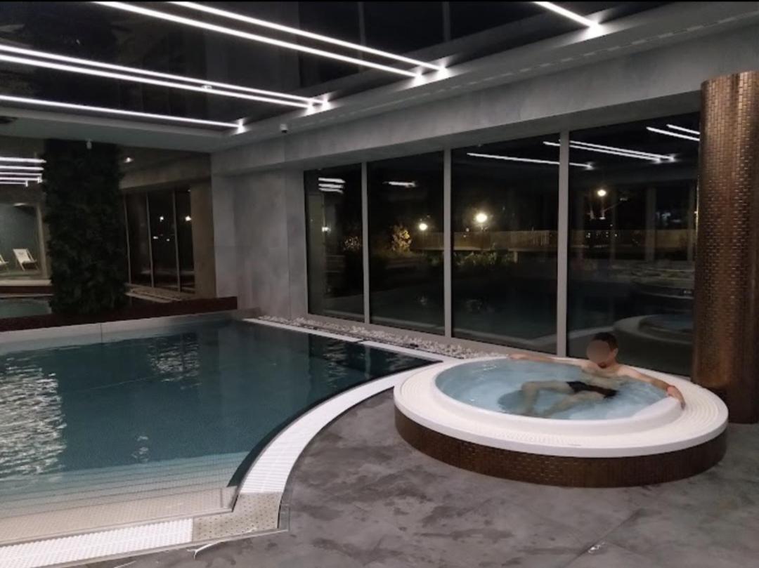 Albus 112 Apartpark 斯维诺乌伊希切 外观 照片
